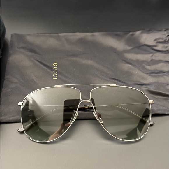 Gucci Gray Aviator Sunglasses - Picture 1 of 7